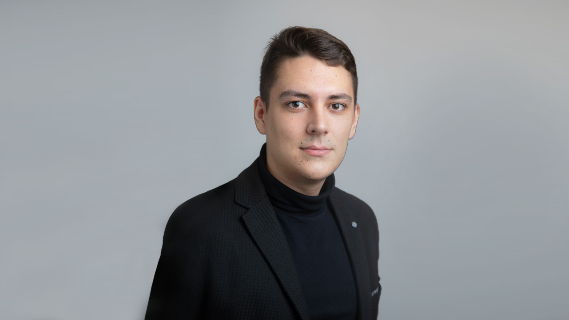 Победитель олимпиады «Я – профессионал» из Красноярска начал карьеру в золотодобывающей компании