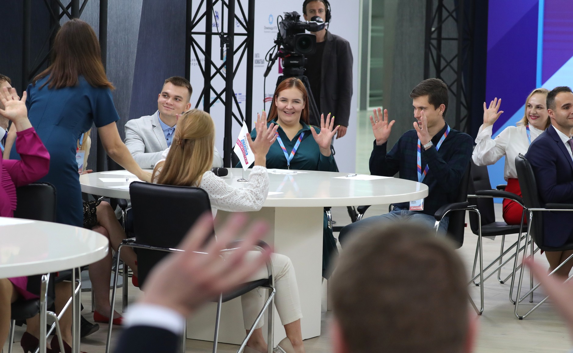 Дипломанты олимпиады «Я – профессионал» приняли участие в заседании наблюдательного совета АНО «Россия – страна возможностей»